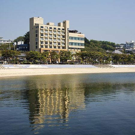 Ryugu Hotel Nishio Bagian luar foto
